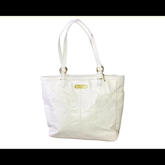 🔥🔥PATENT LEATHER🔥🔥SIGNATURE TOTE🔥🔥 - Picture 1 of 8